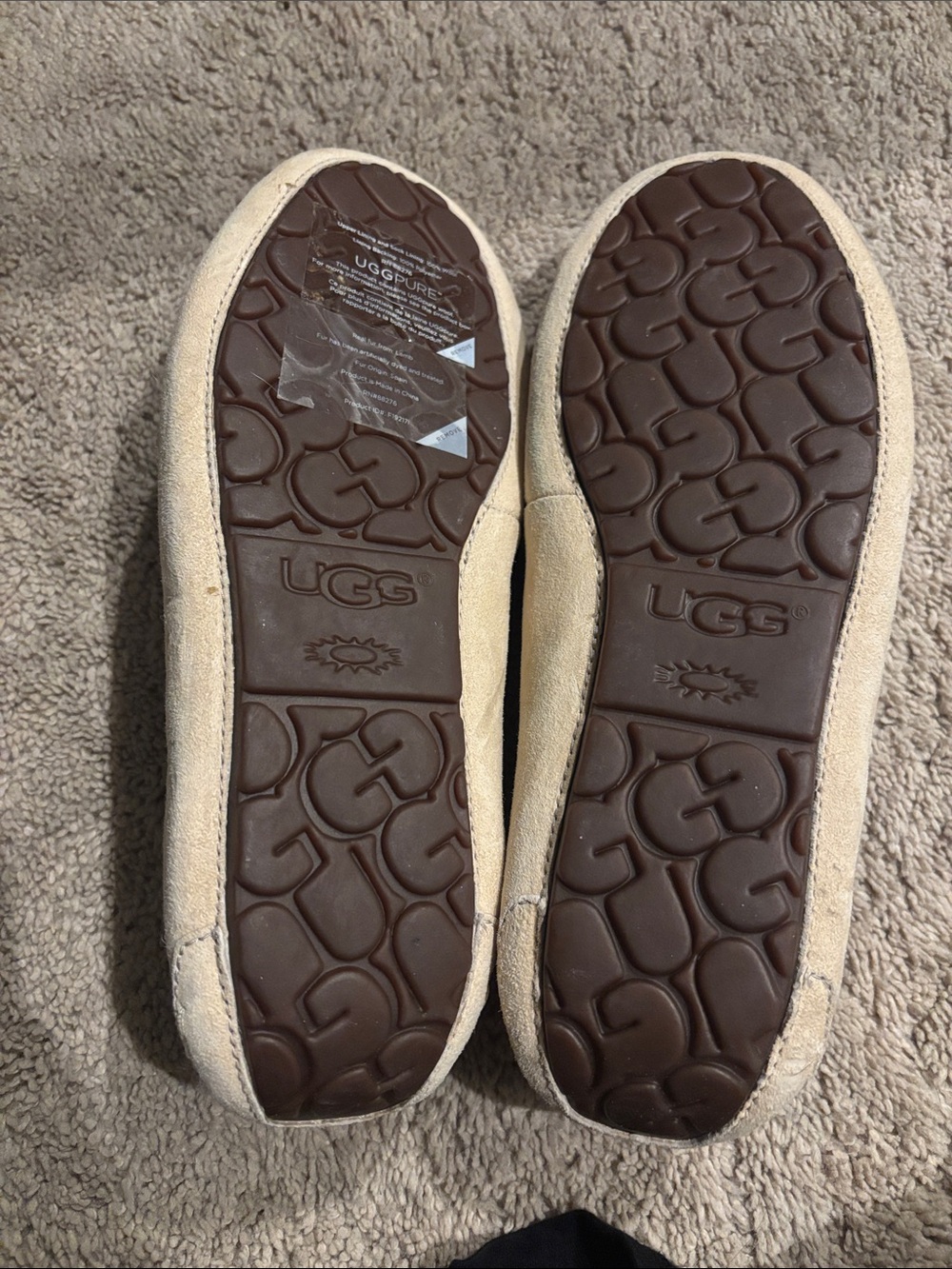 Ugg PomPom Moccasins - Picture 5 of 5